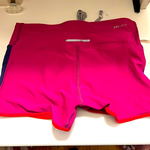 Nike Dri Fit Shorts - Picture 2 of 3